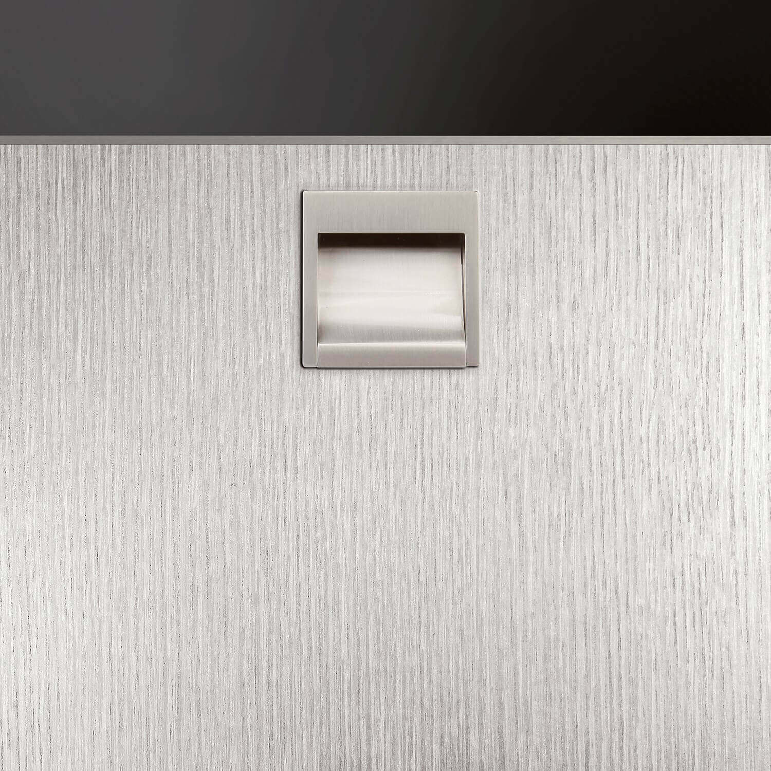 built-in handle 374