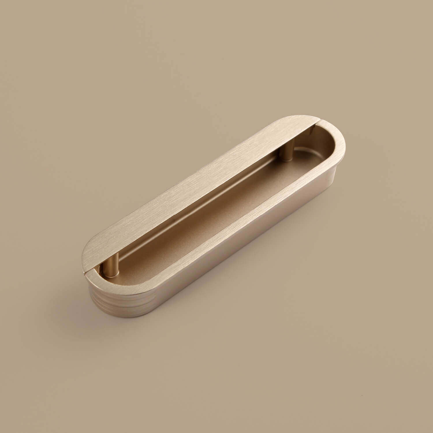 Built-in handle 418