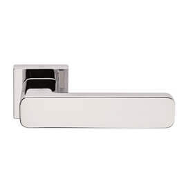 Betty Door Handle