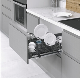 Undermount Shelf with Tray